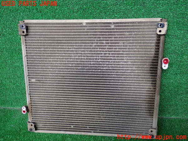 1UPJ-9236666031]ハイエースワゴン100系(KZH100G)エアコンコンデンサー1 中古_2