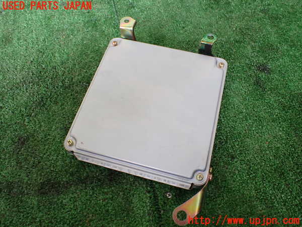 1UPJ-9236666110]ハイエースワゴン100系(KZH100G)エンジンコンピューター 中古_2