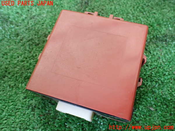 1UPJ-9236666147]ハイエースワゴン100系(KZH100G)コンピューター2(ドアコントロール) 中古 89741-26110_2