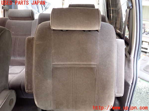 1UPJ-9236667175]ハイエースワゴン100系(KZH100G)左2列目シート 中古_2