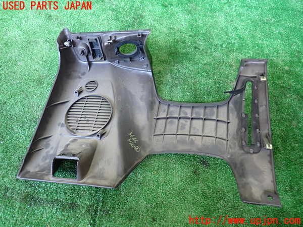 1UPJ-9236667692]ハイエースワゴン100系(KZH100G)内装トリム類2 中古_3