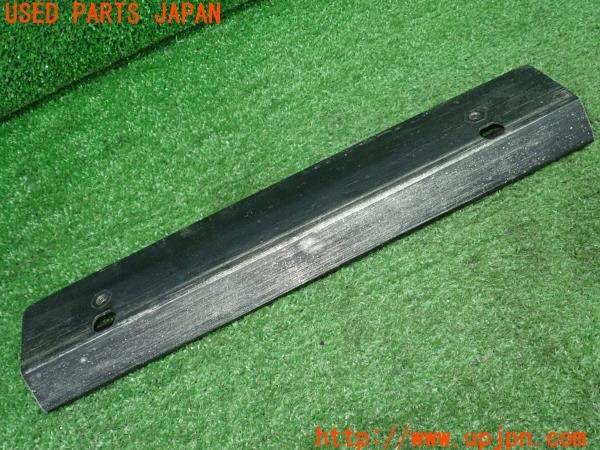 3UPJ=9236670012]アルファロメオ 147 GTA セレスピード(937AXL)前期 セイワ ナンバープレートステー 中古_3