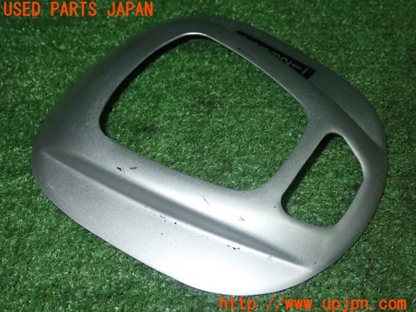 3UPJ=9236670615]アルファロメオ 147 GTA セレスピード(937AXL)前期 社外 シフトゲートフィニッシャー シフトパネル 中古_2