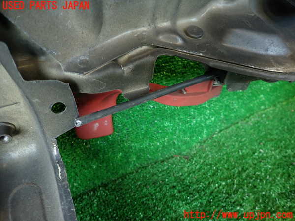 2UPJ-9236671040]アルファロメオ・147 GTA(937AXL)アッパーコアサポート 中古_4