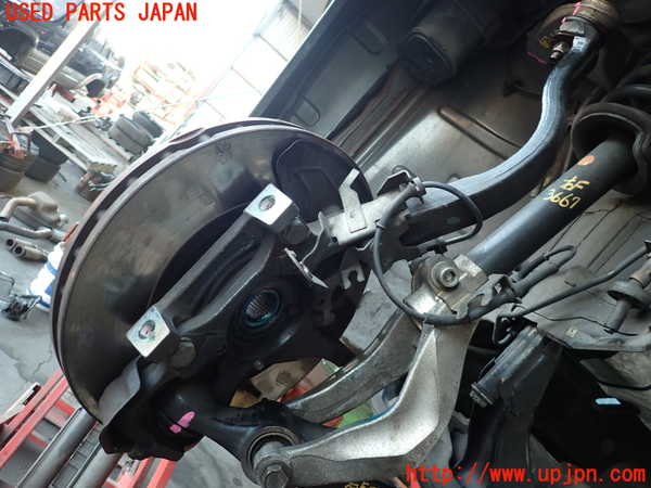 2UPJ-9236674290]アルファロメオ・147 GTA(937AXL)右フロントナックルハブ 中古_2