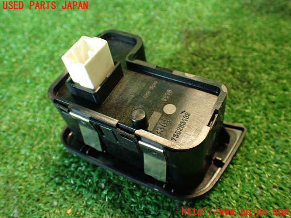 2UPJ-9236676245]アルファロメオ・147 GTA(937AXL)左パワーウィンドウスイッチ 中古_2