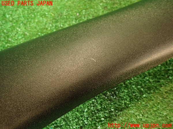 2UPJ-9236677655]アルファロメオ・147 GTA(937AXL)右フロントピラートリム 中古_2