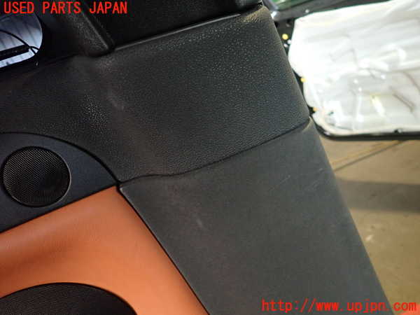 2UPJ-9236677680]アルファロメオ・147 GTA(937AXL)左リアピラートリム 中古_2