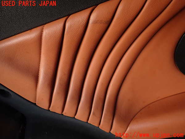 2UPJ-9236677680]アルファロメオ・147 GTA(937AXL)左リアピラートリム 中古_3