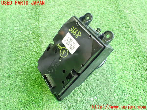 2UPJ-9236686310]BMW 525i(NU25)(E60)スイッチ5 (イルミ調光) 中古_2
