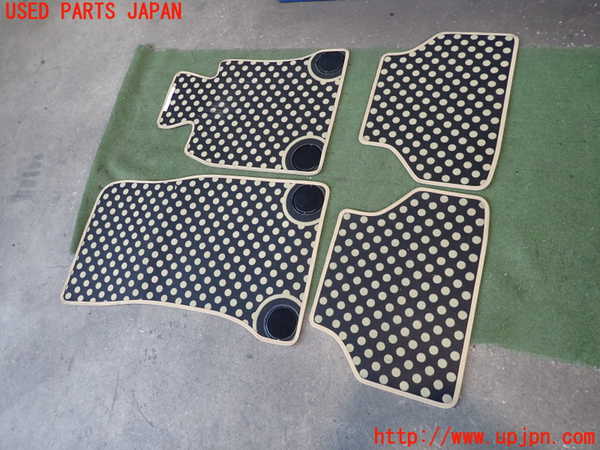 2UPJ-9236687800]BMW 525i(NU25)(E60)フロアマット 中古_3