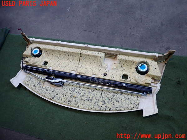 2UPJ-9236687790]BMW 525i(NU25)(E60)リアサンシェード 中古_4