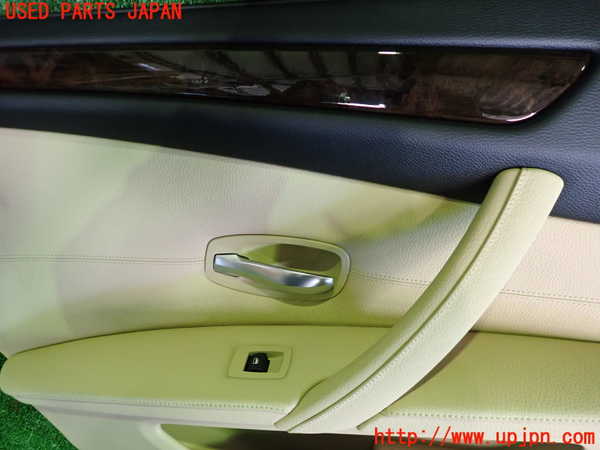 2UPJ-9236681324]BMW 525i(NU25)(E60)左後ドア内張り 中古_2