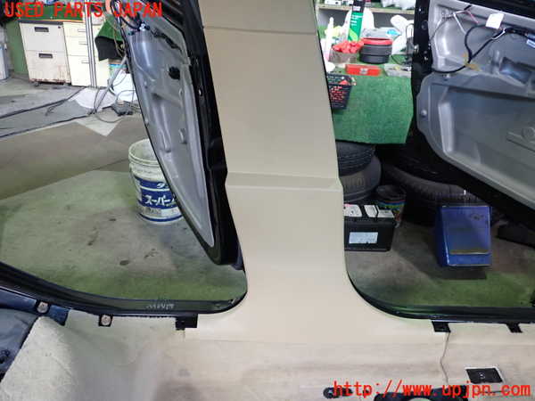 2UPJ-9236687670]BMW 525i(NU25)(E60)左センターピラートリム 中古_2