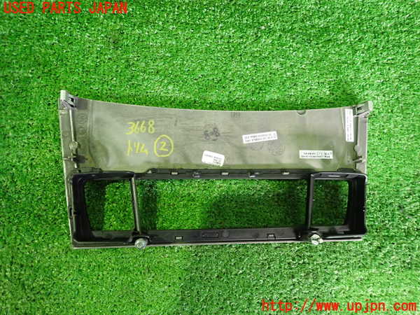 2UPJ-9236687692]BMW 525i(NU25)(E60)内装トリム類2 中古_2