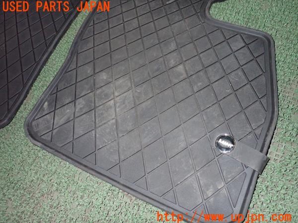 3UPJ=9236690629]BMW ミニ(MINI)ジョンクーパーワークス クラブマン(JCW F54)前期 純正 オールウェザーマット フロアマット 前席のみ 中古_4