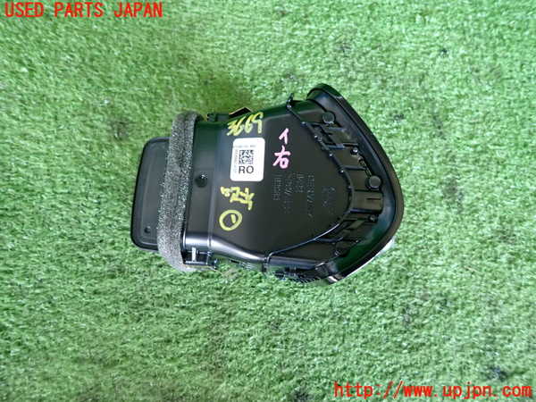 2UPJ-9236697526]BMW ミニ(MINI)ジョンクーパーワークス(JCW) クラブマン(LVJCW)(F54)エアコン吹き出し口1 (右) 中古_2