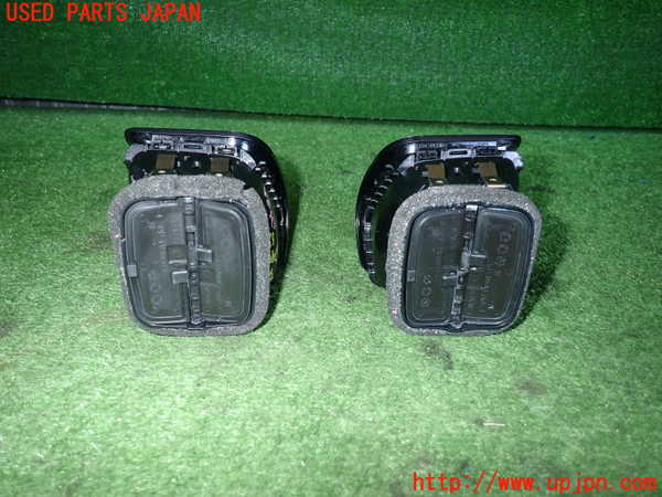 2UPJ-9236697528]BMW ミニ(MINI)ジョンクーパーワークス(JCW) クラブマン(LVJCW)(F54)エアコン吹き出し口3 (真中) 中古_3