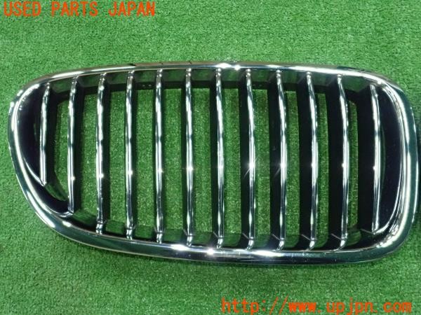 3UPJ=9236700047]BMW 523d ツーリング(MX20 F11)前期 純正 フロントグリル キドニーグリル  中古_2