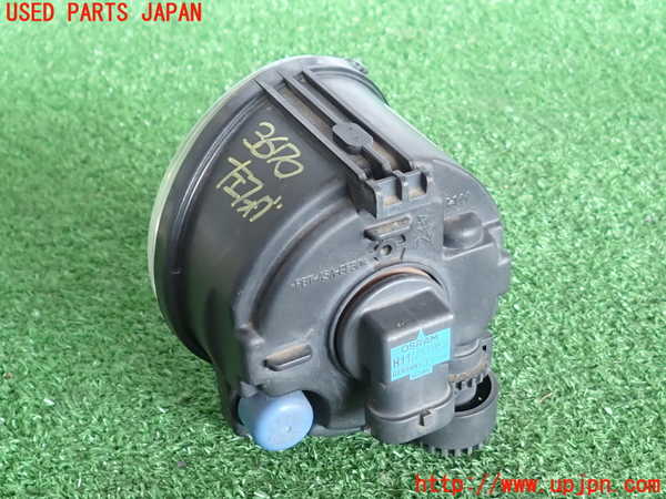 2UPJ-9236701182]BMW 523d ツーリング F11(MX20)左フォグ 中古_2