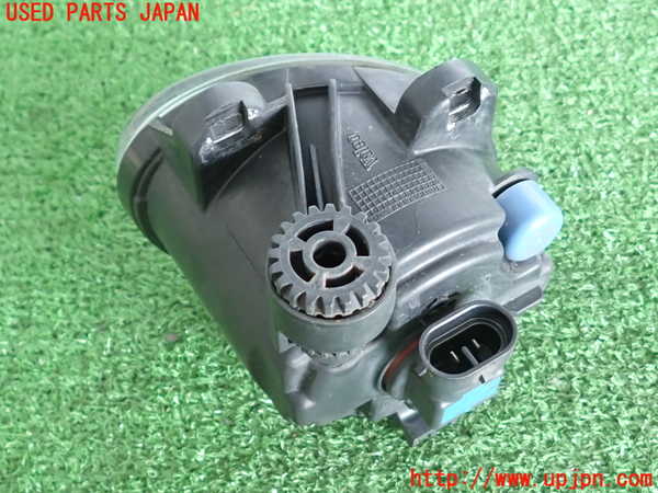 2UPJ-9236701182]BMW 523d ツーリング F11(MX20)左フォグ 中古_3