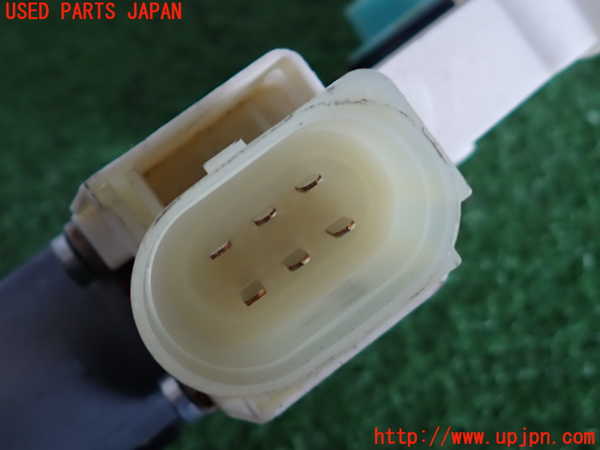 2UPJ-9236701296]BMW 523d ツーリング F11(MX20)右後レギュレーターモーター 中古_4