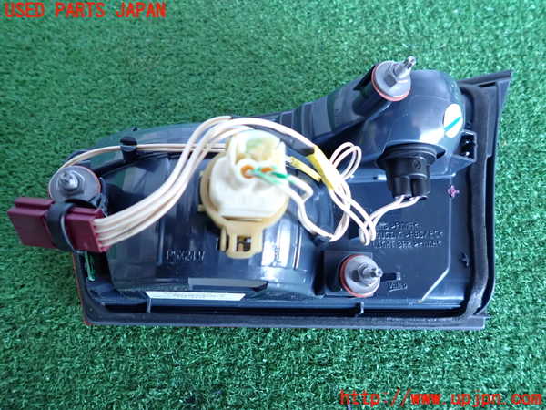 2UPJ-9236701552]BMW 523d ツーリング F11(MX20)左リアフィニッシャー 中古_2