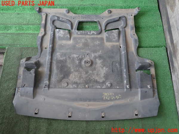 2UPJ-9236702170]BMW 523d ツーリング F11(MX20)エンジンアンダーカバー 中古_2