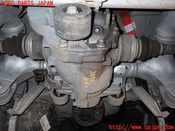 2UPJ-9236704355]BMW 523d ツーリング F11(MX20)リアデフ 中古_3