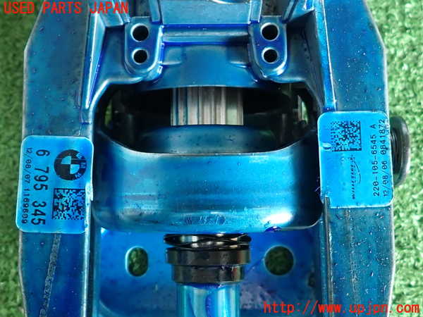 2UPJ-9236704260]BMW 523d ツーリング F11(MX20)ステアリングシャフト 中古_3