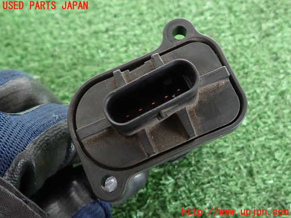 2UPJ-9236706320]BMW 523d ツーリング F11(MX20)エアマスセンサー（エアフロメーター） 中古_4