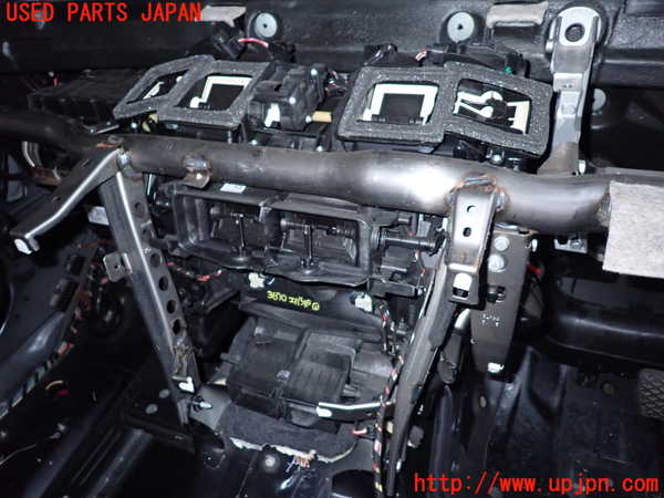 2UPJ-9236706081]BMW 523d ツーリング F11(MX20)エバポレーター1 中古_2