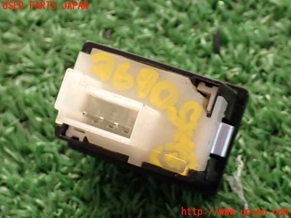 2UPJ-9236706308]BMW 523d ツーリング F11(MX20)スイッチ3(トランク) 中古_2