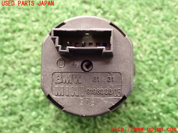 2UPJ-9236706309]BMW 523d ツーリング F11(MX20)スイッチ4(助手席側エアバッグ切替) 中古_3