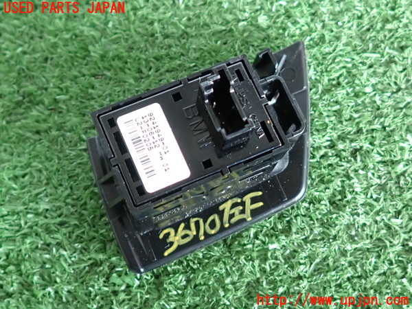 2UPJ-9236706245]BMW 523d ツーリング F11(MX20)左前パワーウィンドウスイッチ 中古_2
