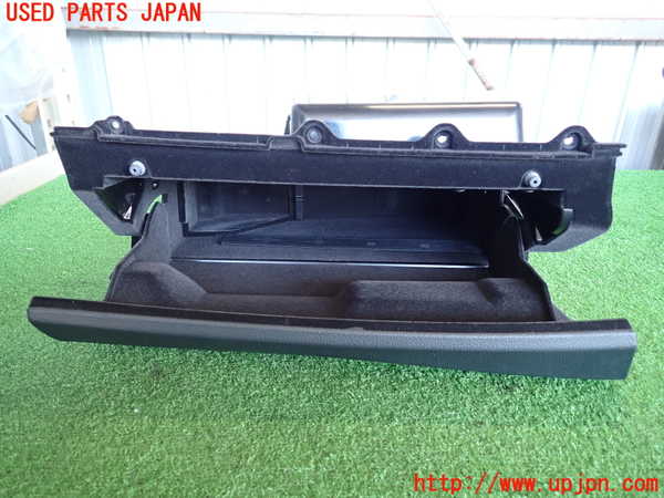 2UPJ-9236707516]BMW 523d ツーリング F11(MX20)グローブボックス1 中古_2