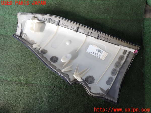 2UPJ-9236707385]BMW 523d ツーリング F11(MX20)リアシート 中古_5