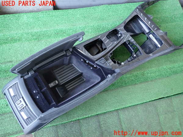 2UPJ-9236707540]BMW 523d ツーリング F11(MX20)センターコンソール 中古_3