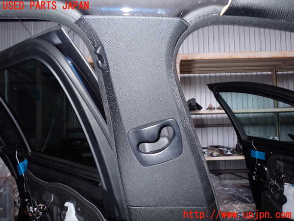 2UPJ-9236707670]BMW 523d ツーリング F11(MX20)左センターピラートリム 中古_2