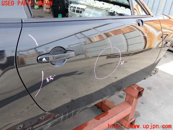 2UPJ-9236711230]GR86(BRZ)(ZN8)右ドア 中古(43R-00034 M2H4)_2