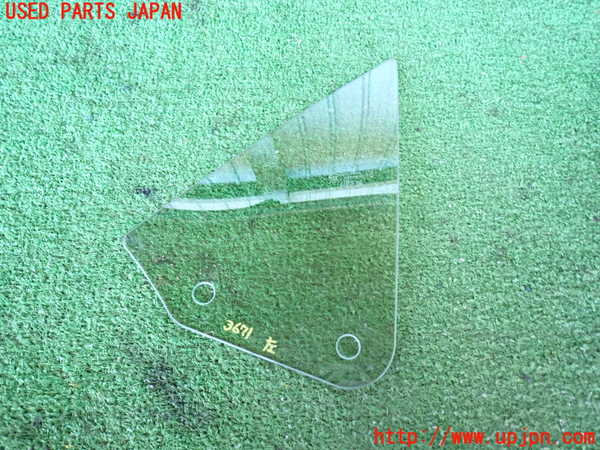 2UPJ-9236711202]GR86(BRZ)(ZN8)左フロント三角窓ガラス 中古(43R-00122 M2H3)_1