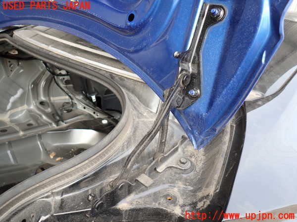 2UPJ-9236711513]GR86(BRZ)(ZN8)トランクヒンジ1 中古_1