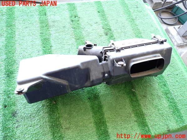 2UPJ-9236712560]GR86(BRZ)(ZN8)エアクリーナーボックス 中古_1
