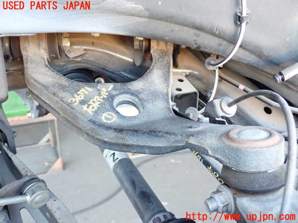 2UPJ-9236715146]GR86(BRZ)(ZN8)右リアアッパーアーム1 中古_1