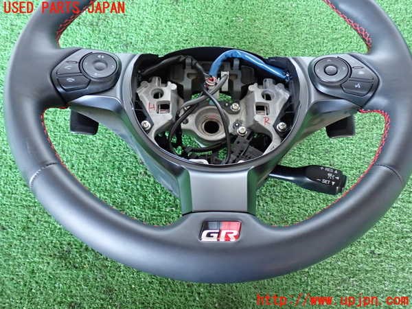 2UPJ-9236717855]GR86(BRZ)(ZN8)ステアリングホイール 中古_2