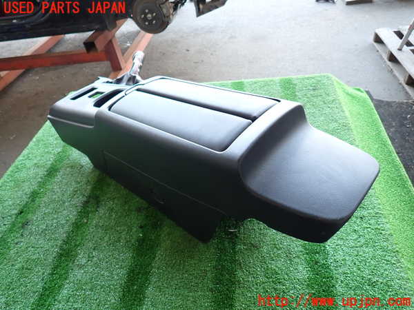 2UPJ-9236717540]GR86(BRZ)(ZN8)センターコンソール 中古_3