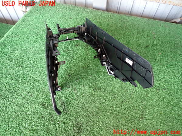 2UPJ-9236717549]GR86(BRZ)(ZN8)コンソール 中古_3