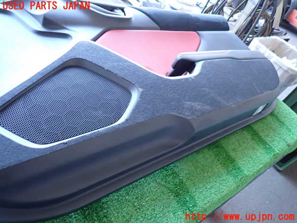 2UPJ-9236711234]GR86(BRZ)(ZN8)右ドア内張り 中古_2