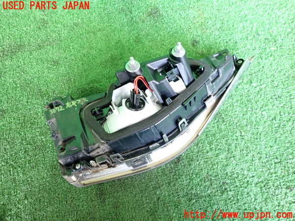 2UPJ-9236721550]DSオートモビルズ・DS 3(DS3 クロスバック)(D34HN05)右リアフィニッシャー 中古_2