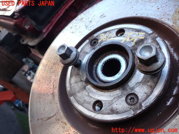 2UPJ-9236724290]DSオートモビルズ・DS 3(DS3 クロスバック)(D34HN05)右フロントナックルハブ 中古_2